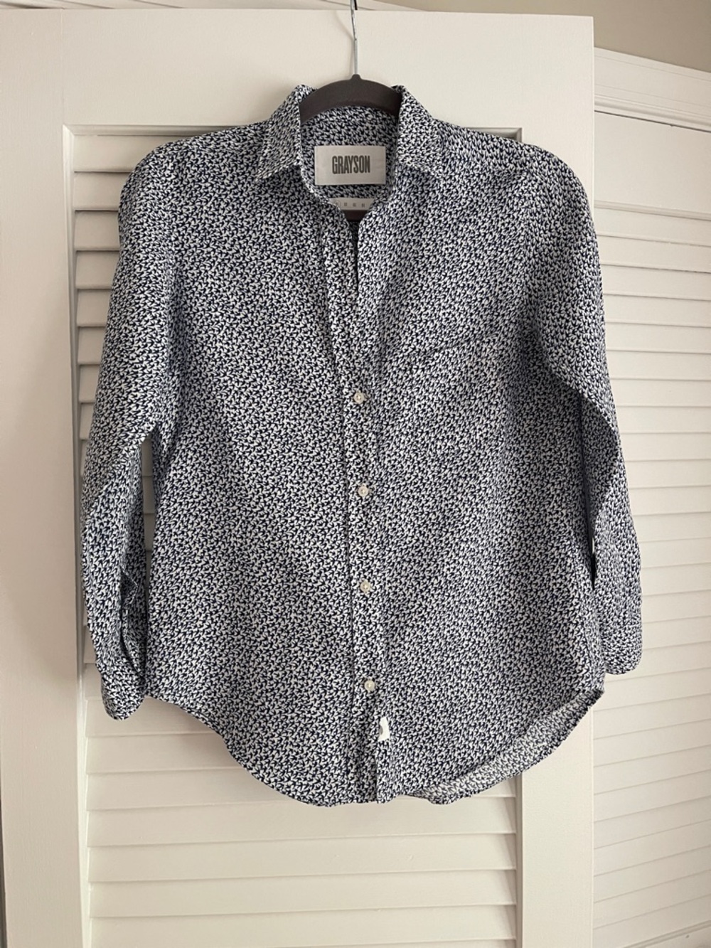 Grayson Women's Navy & White Printed Linen Button-Down Shirt